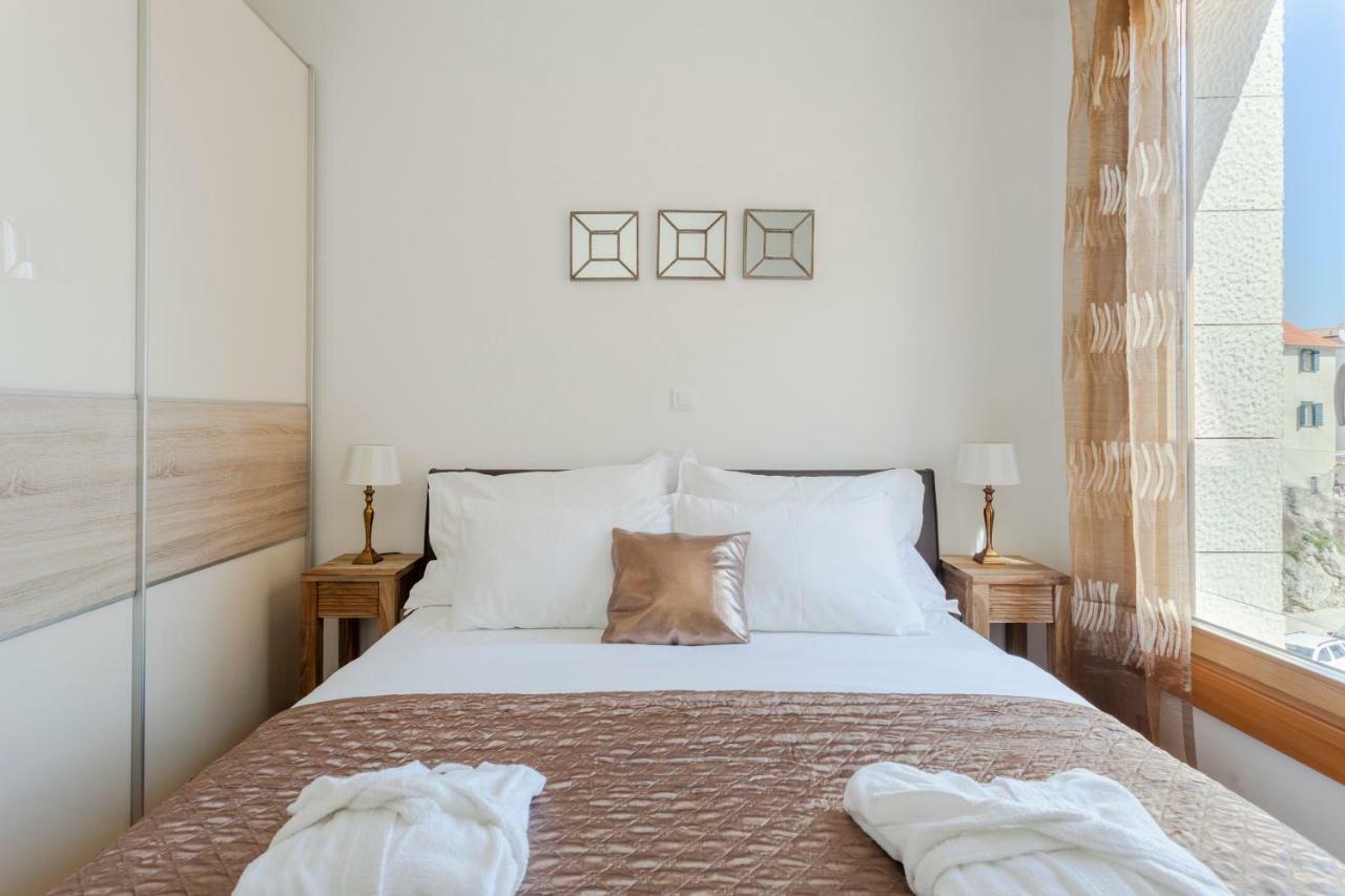 New Luxury Apartment Nives On Seaside Split Dış mekan fotoğraf