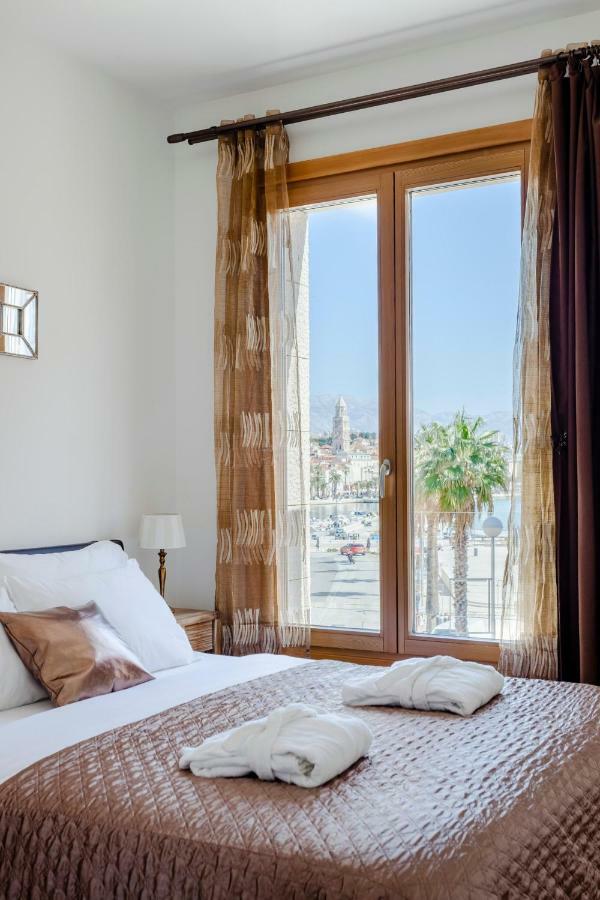 New Luxury Apartment Nives On Seaside Split Dış mekan fotoğraf
