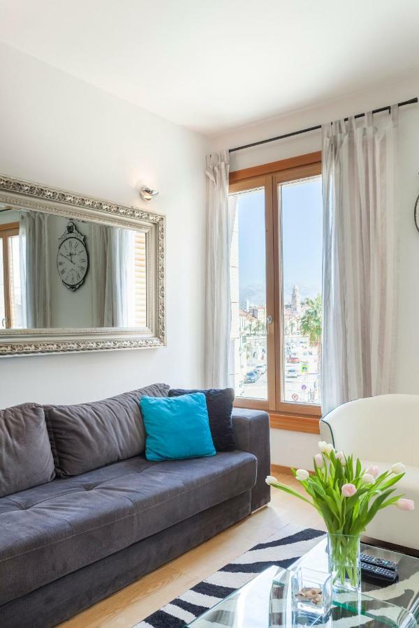 New Luxury Apartment Nives On Seaside Split Dış mekan fotoğraf