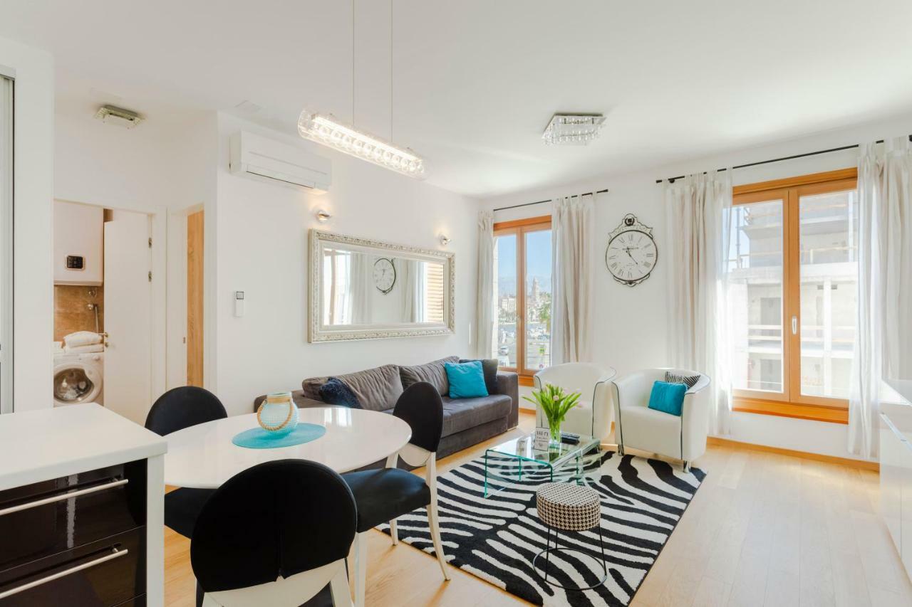 New Luxury Apartment Nives On Seaside Split Dış mekan fotoğraf