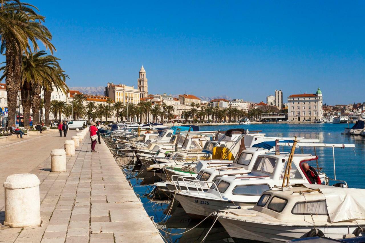 New Luxury Apartment Nives On Seaside Split Dış mekan fotoğraf