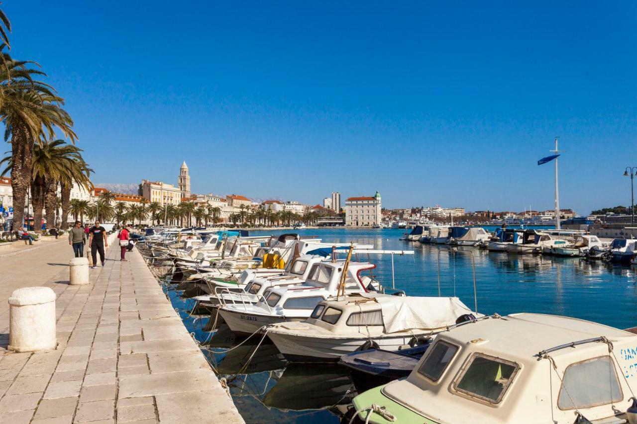 New Luxury Apartment Nives On Seaside Split Dış mekan fotoğraf